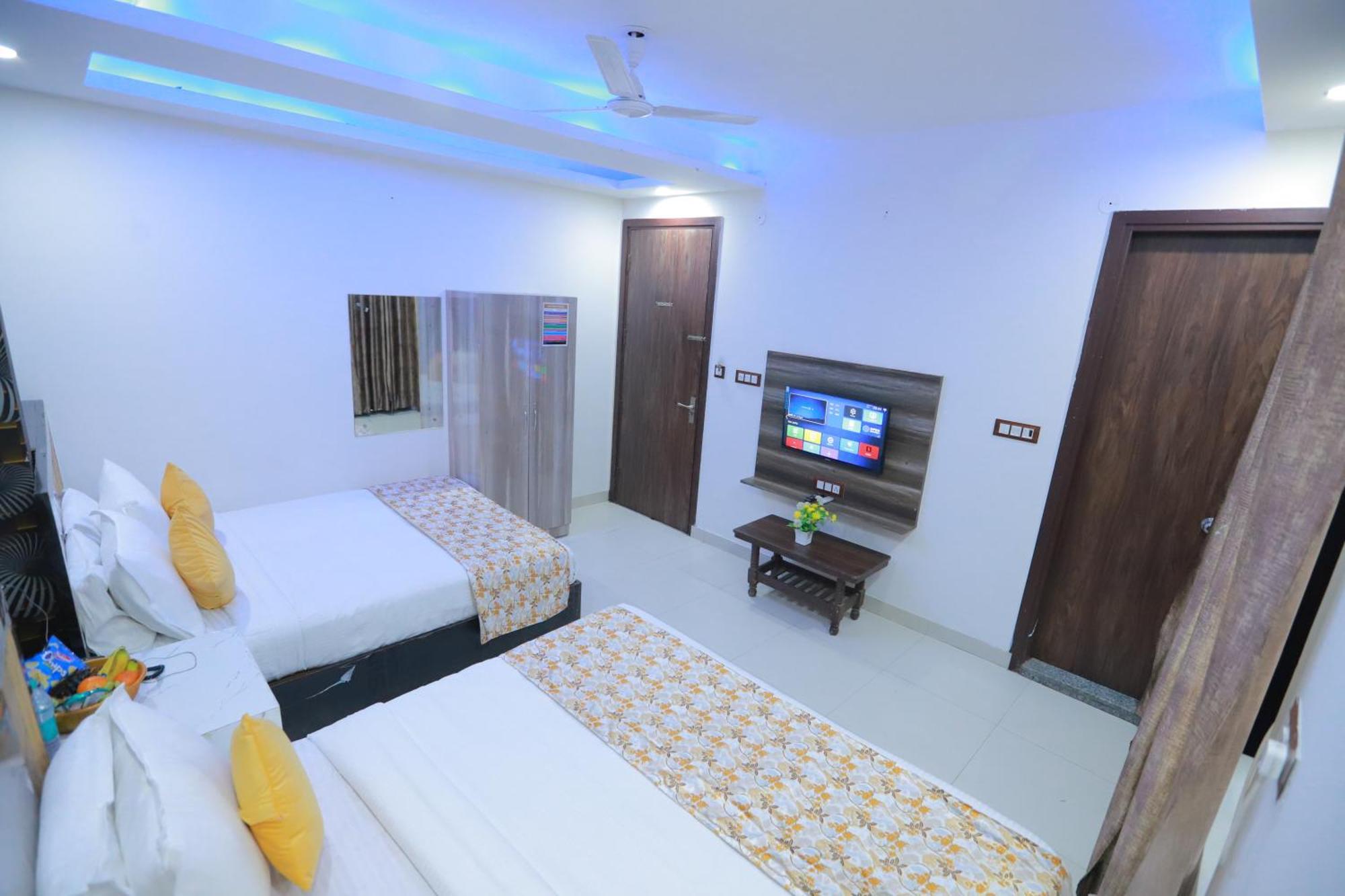 Oaks Inn Plaza Delhi Airport Nowe Delhi Zewnętrze zdjęcie