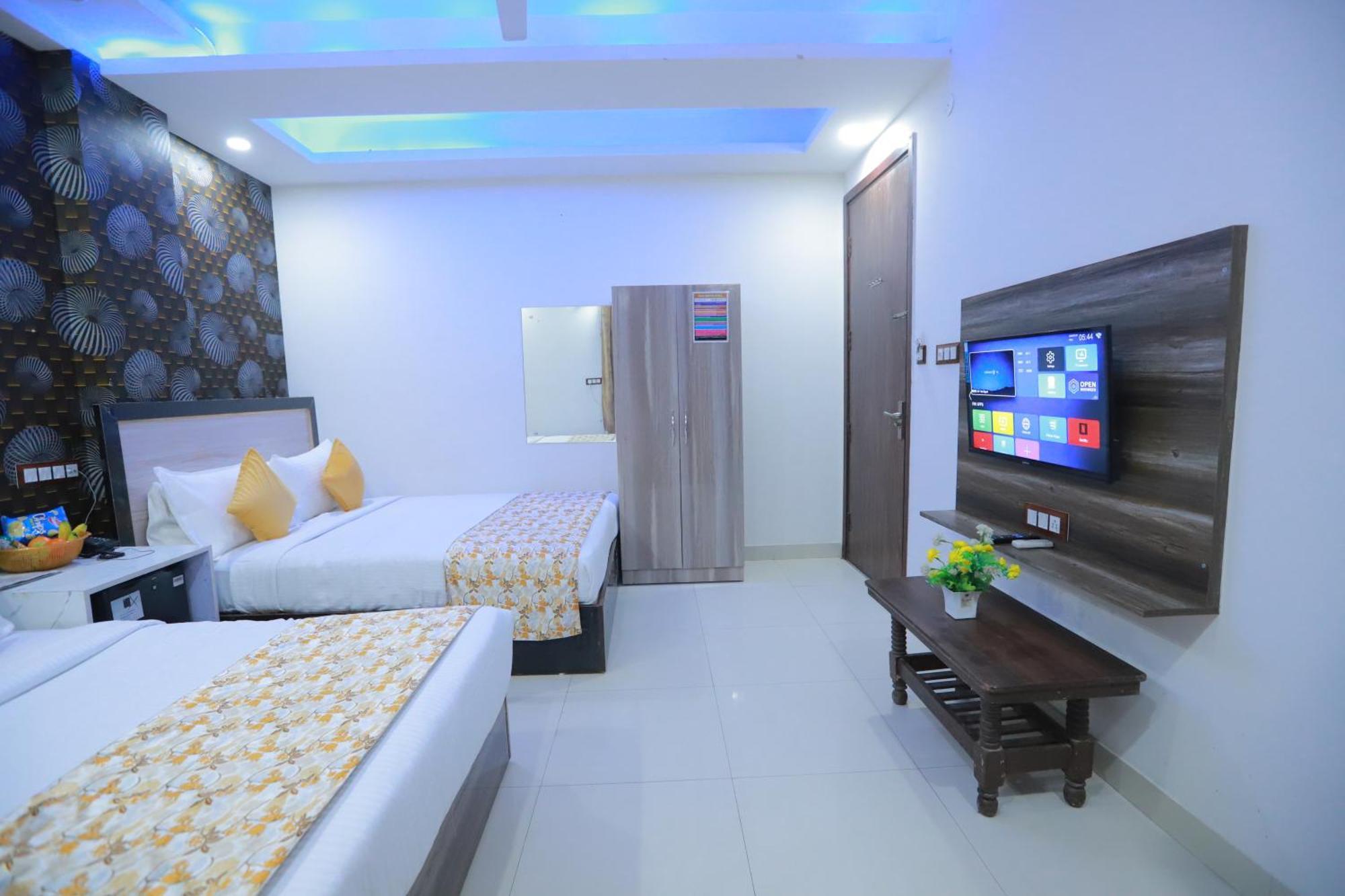 Oaks Inn Plaza Delhi Airport Nowe Delhi Zewnętrze zdjęcie