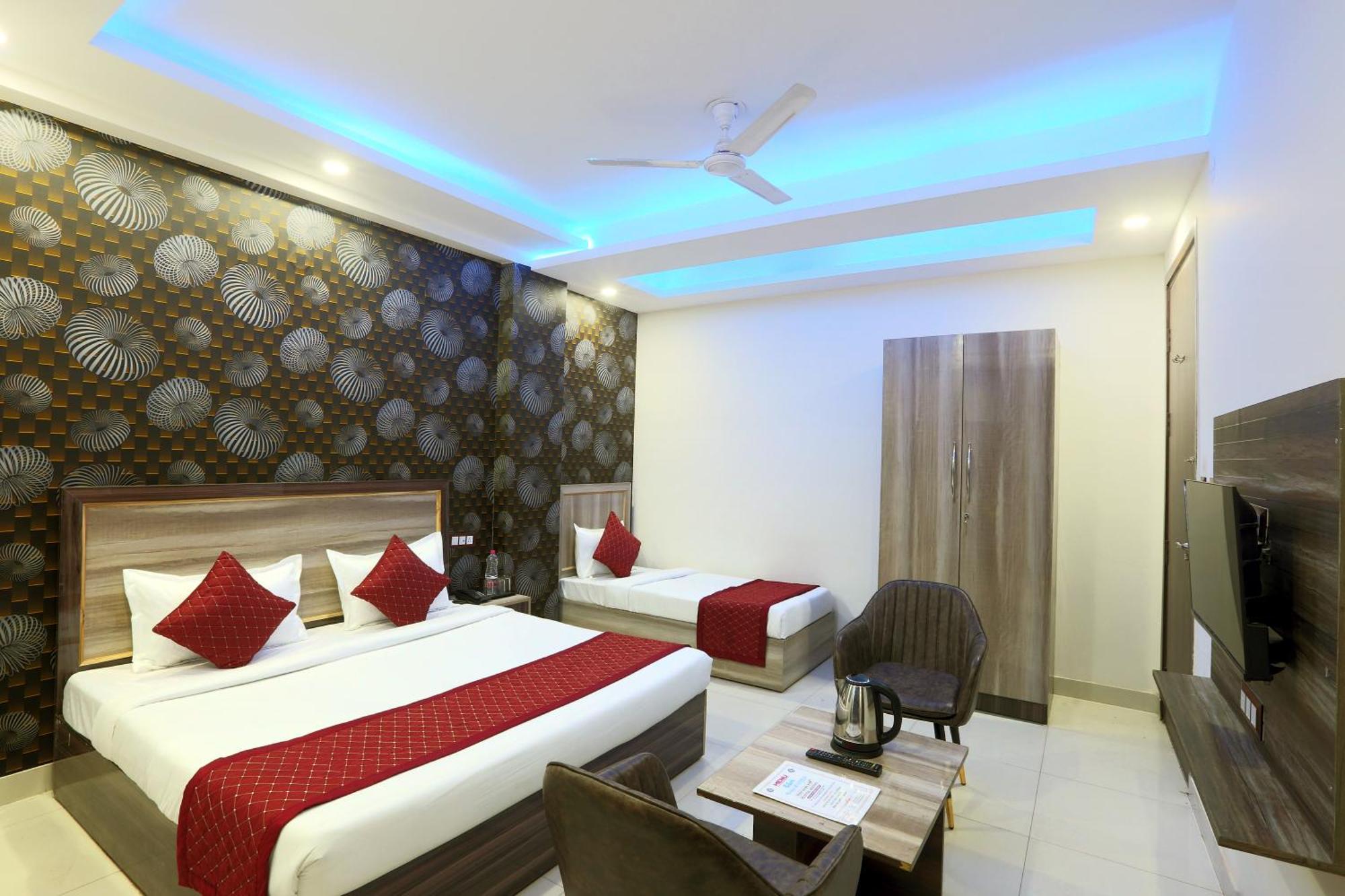 Oaks Inn Plaza Delhi Airport Nowe Delhi Zewnętrze zdjęcie